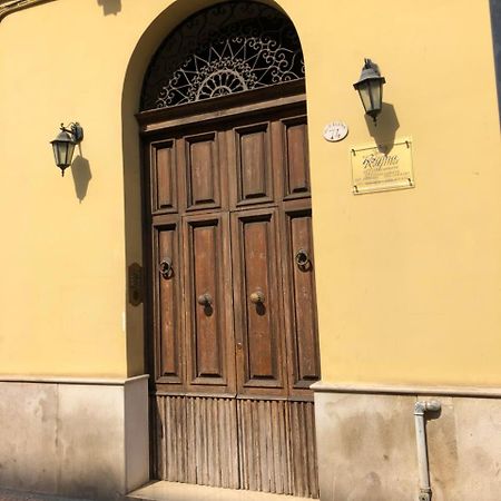 Elena Rooms Таранто Екстер'єр фото