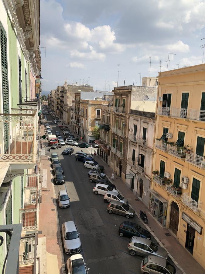 Elena Rooms Таранто Екстер'єр фото